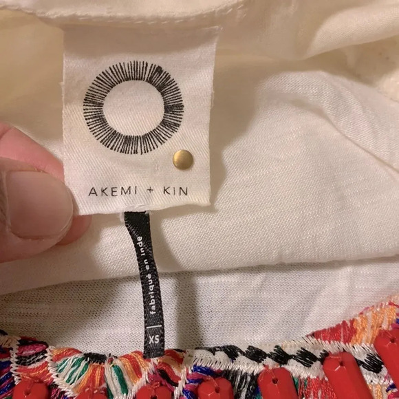 AKEMI + KIN by ANTHROPOLOGIE Siargao Embroidered Tank in Ivory - Picture 9 of 12